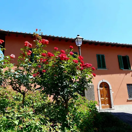 I Lecci - The Gate Of Chianti
